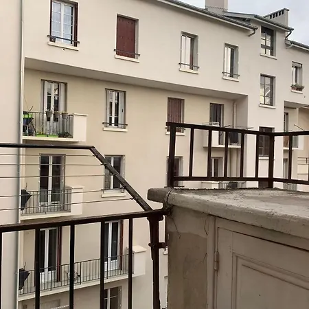 #j0 The Sweet Jaures Spacious T4 Centre Tramway Balcony
