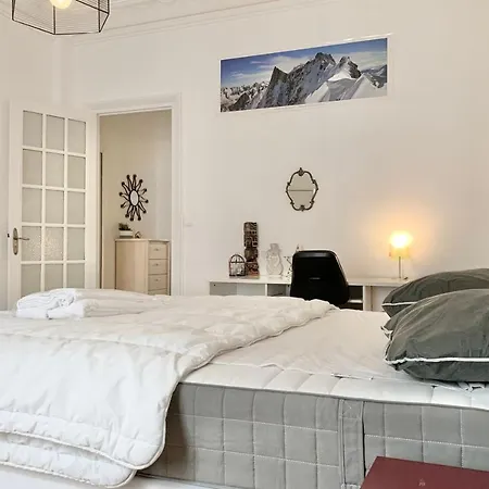 #j0 The Sweet Jaures Spacious T4 Centre Tramway Balcony Grenoble