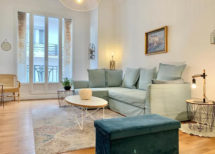 #j0 The Sweet Jaures *