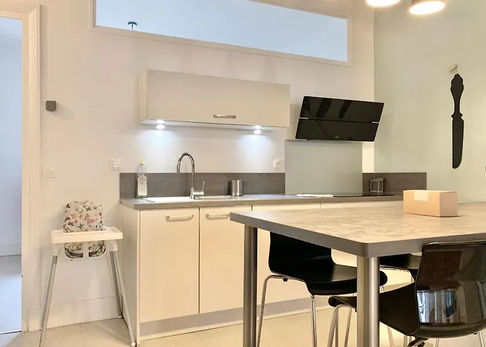 דירה #j0 The Sweet Jaures גרנובל