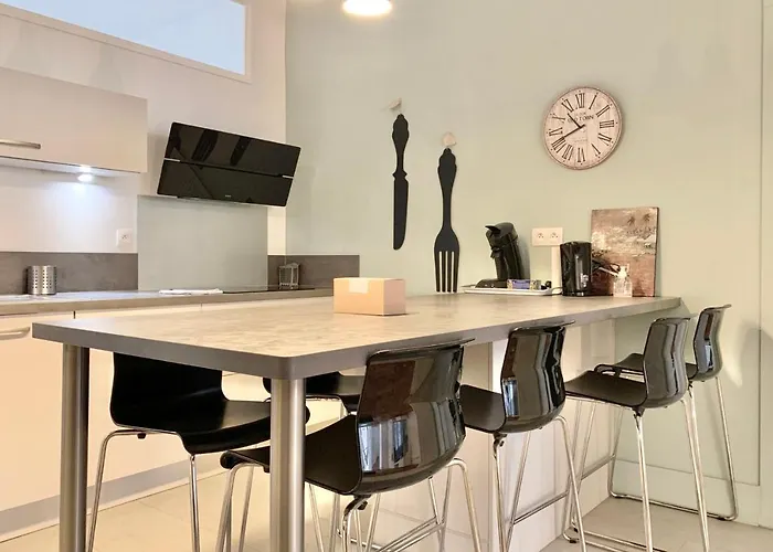 #j0 The Sweet Jaures * Grenoble